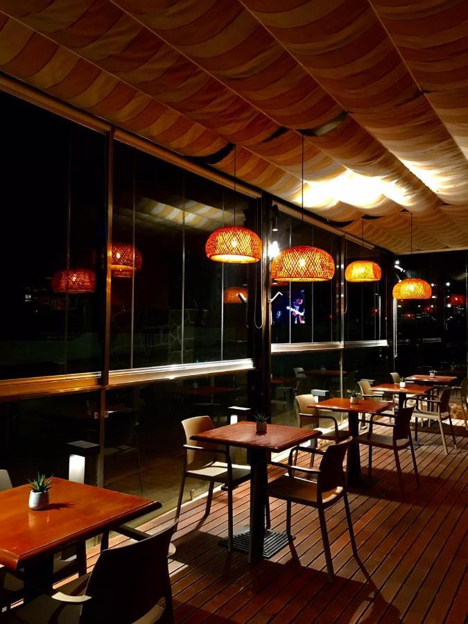 Hotel Dom Lourenco Арея Бранка Екстериор снимка